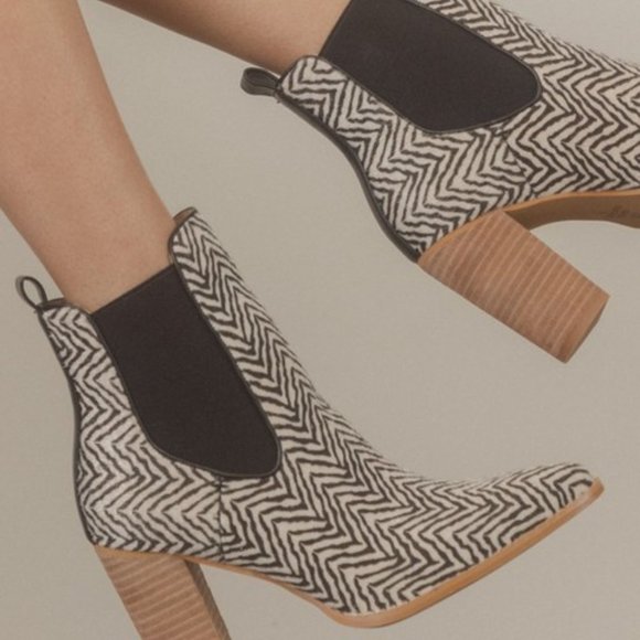 OASIS SOCIETY Esmee - Chelsea Boot Heel Women's Size 8.5 - Picture 9 of 13